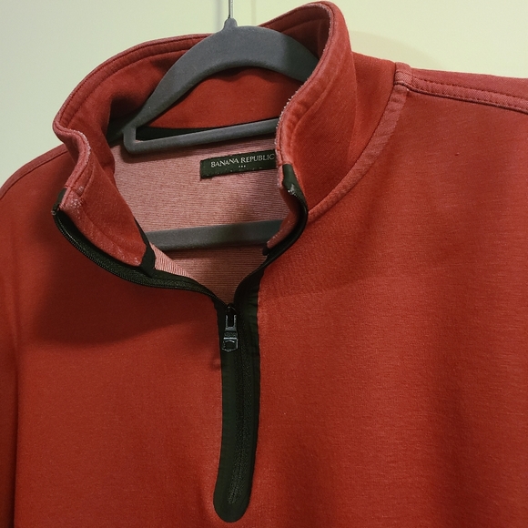 Banana Republic - Red 1/4 Zip Sweatshirt - Picture 7 of 9